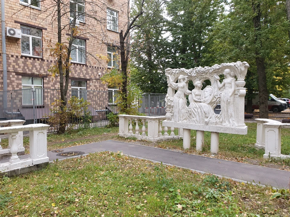 Сквер Тютчева