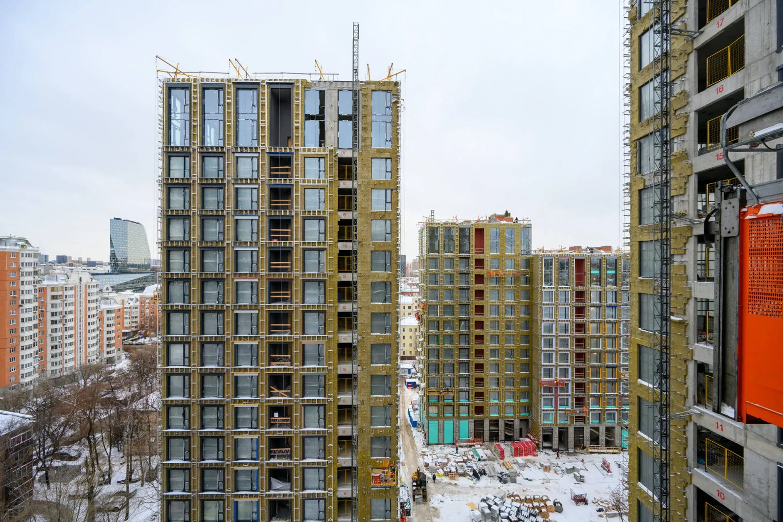 Левел Бауманская: официальный фотоотчёт, Декабрь 2024