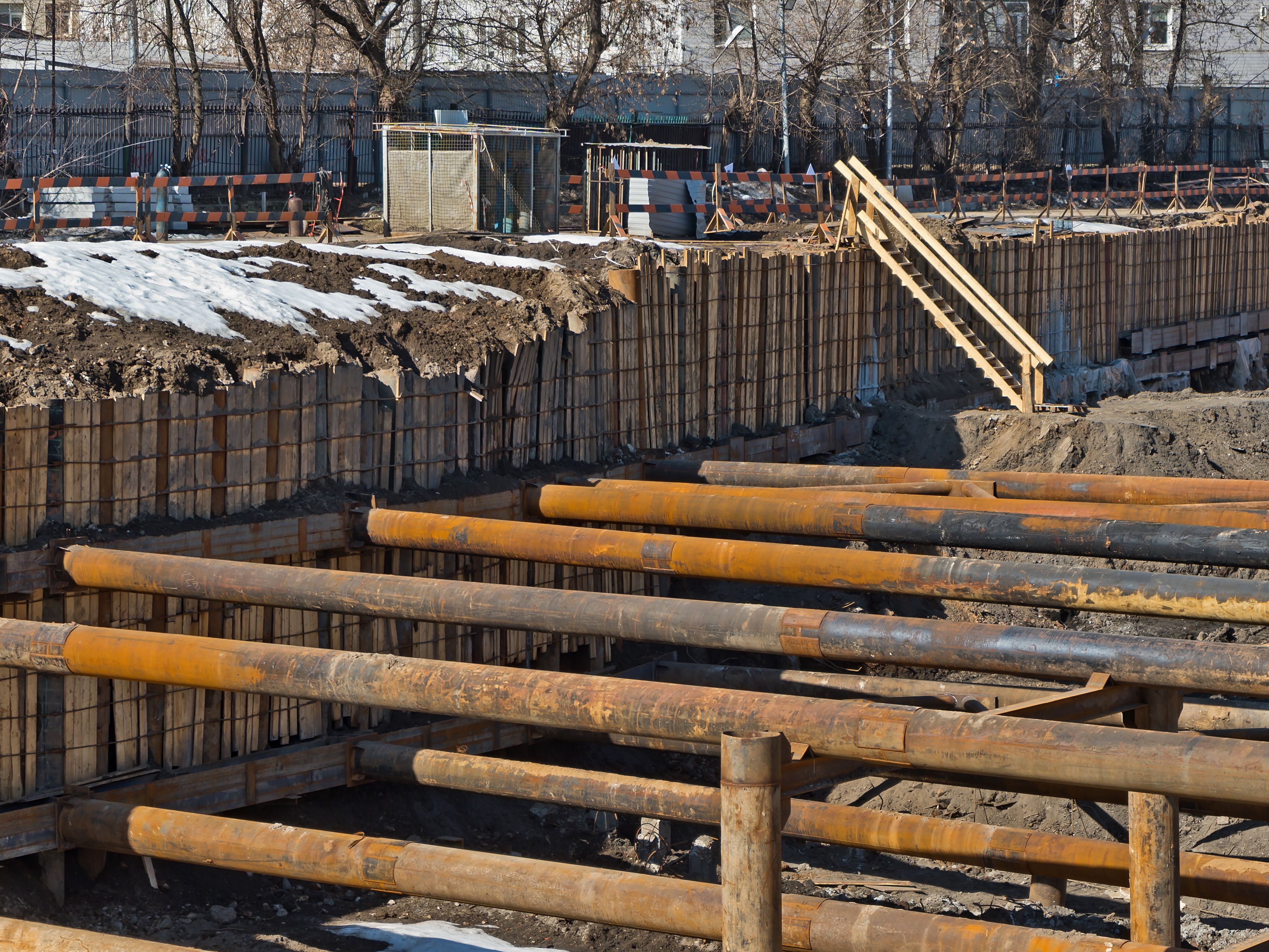 Корпус 1. Выполнено устройство распорной системы котлована · 2026-03-24