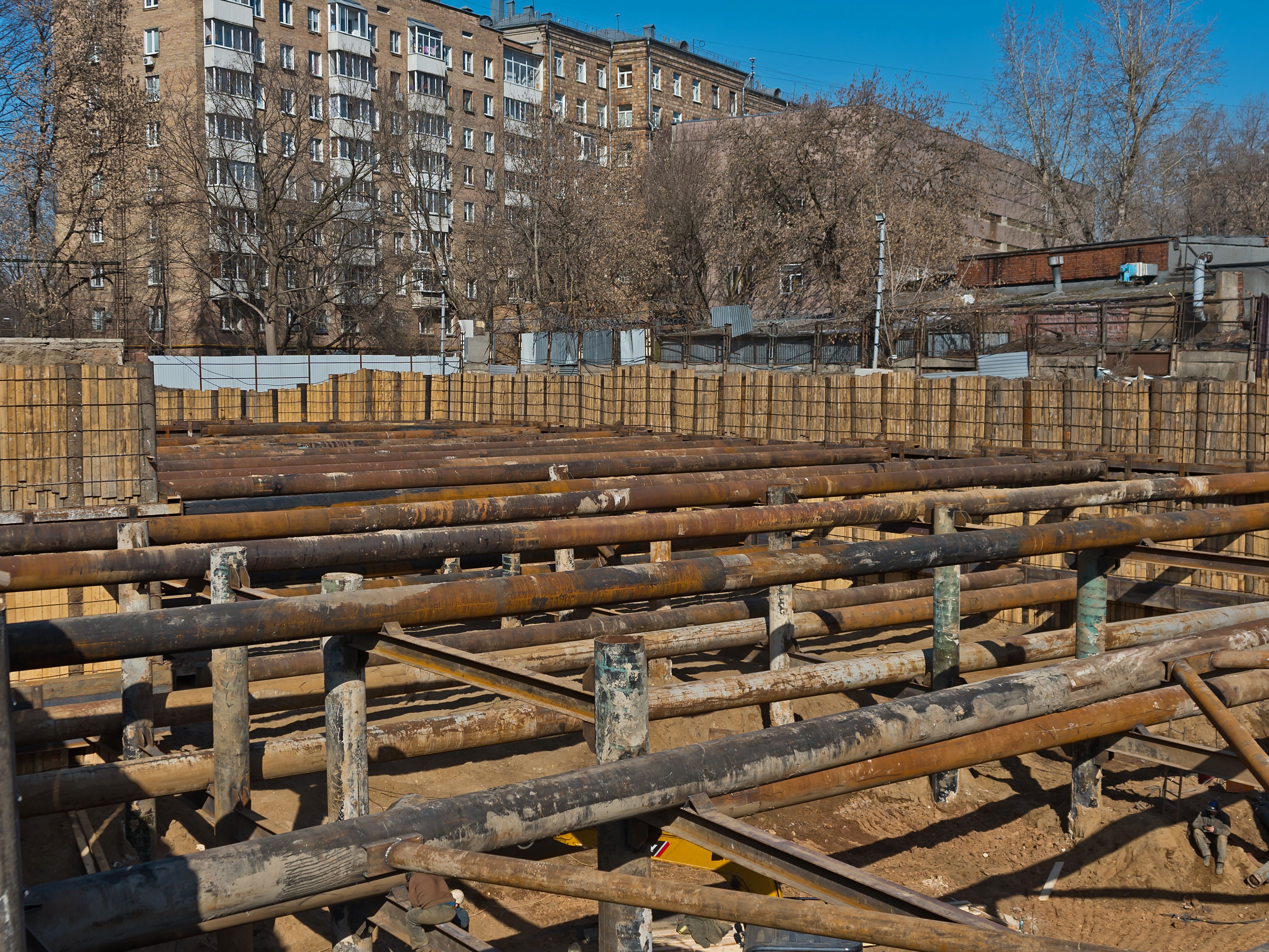 Корпус 3. Выполнено устройство распорной системы котлована · 2026-03-24
