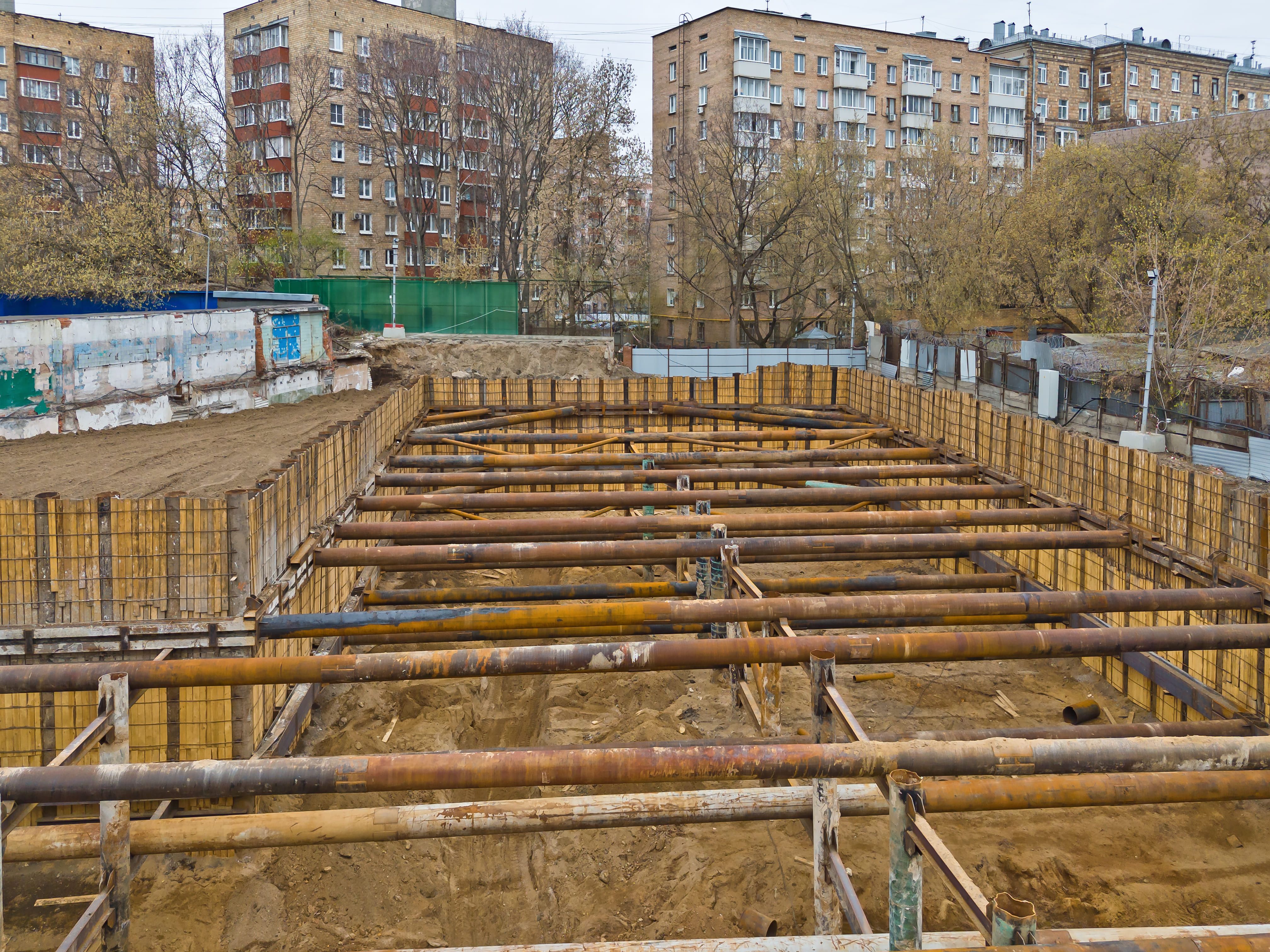 Корпус 3. Выполнено устройство распорной системы котлована · 2026-04-08