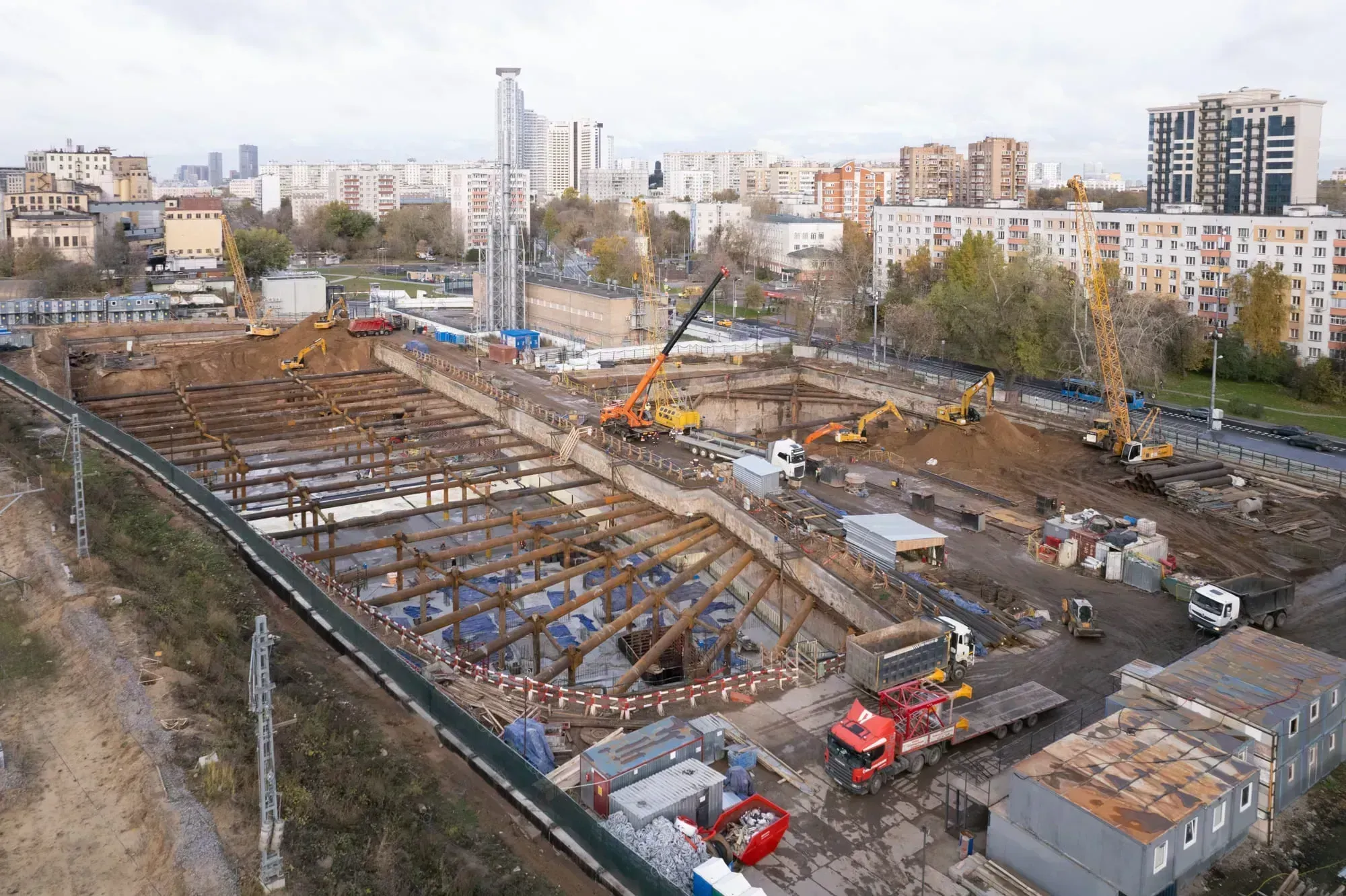 Октябрь 2024 — реальная фотография строительства СТОУН Сокольники
